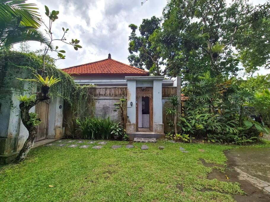 The Sempuana Villa Denpasar (Bali)